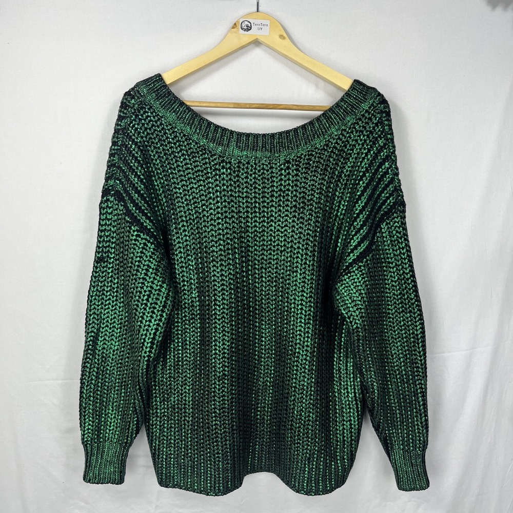 EUC FORE Young Contemporary Women’s Green Metallic Oversized Knit Sweater Size M